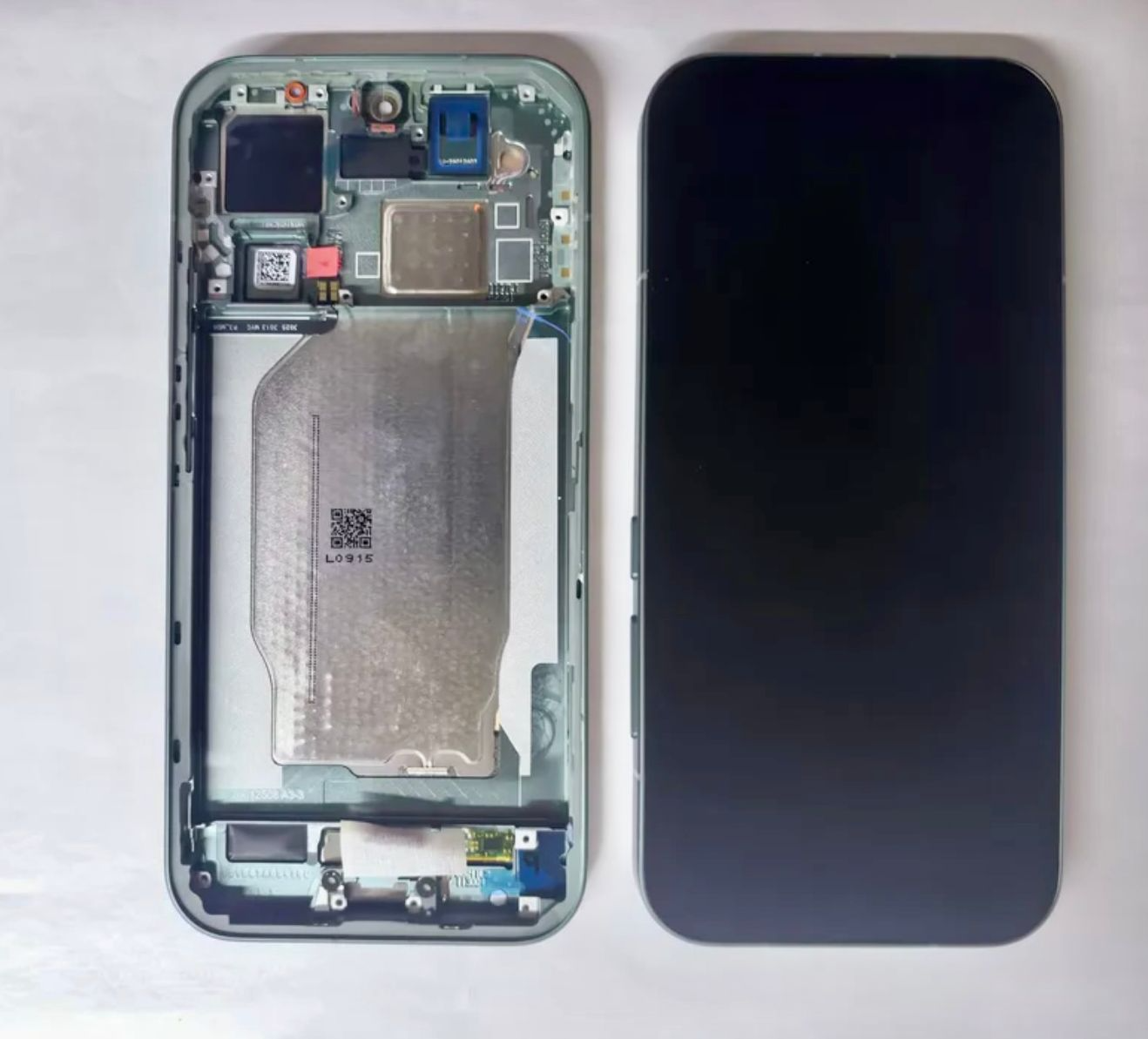 XIAOMI DISPLAY 17 5G 2025 GREEN